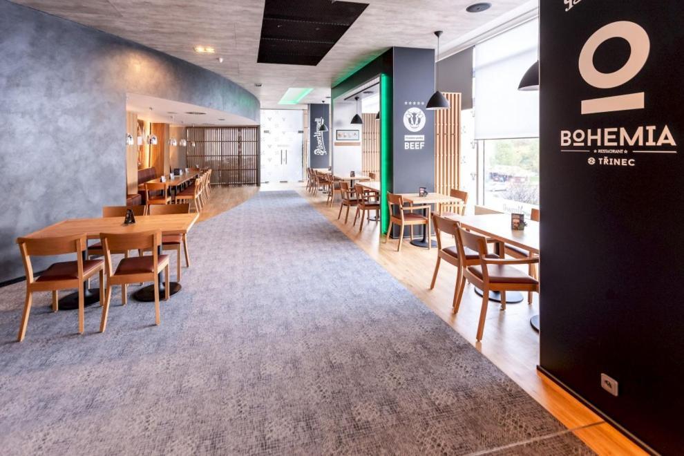 Steelhouse Hotel Trinec Eksteriør bilde